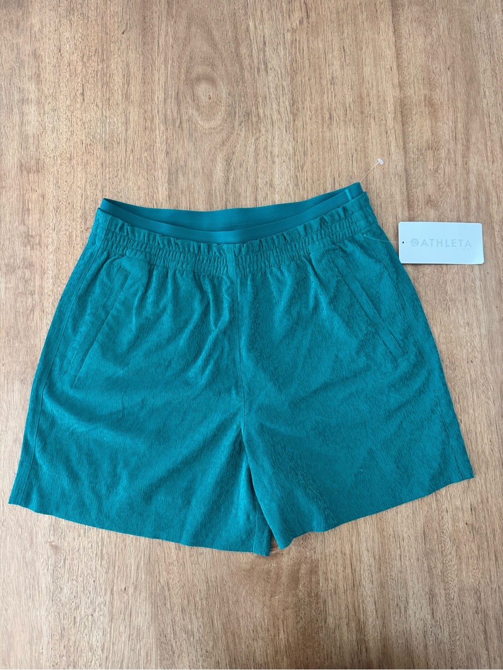 Athleta Echo Athletic Shorts Teal (8)
